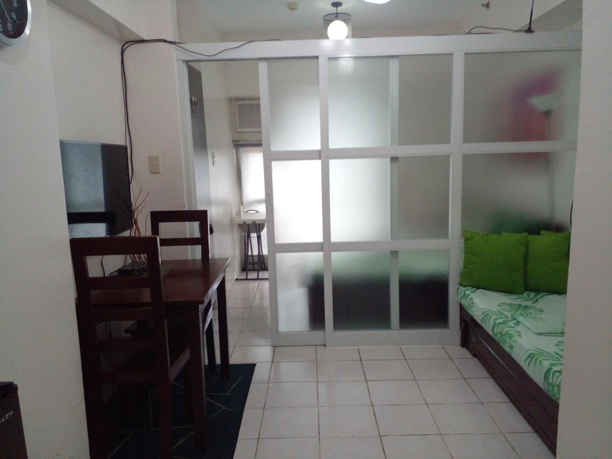 Tagaytay Prime Residences With Swimming Pool & Viewing Deck Tagaytay City Room photo